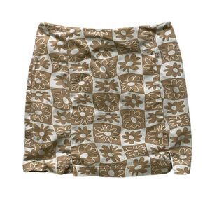 Love On A Hanger Groovy Floral Skirt Size 5